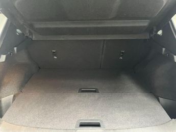 Nissan Qashqai 1.2 DIG-T N-Connecta XTRON Euro 6 (s/s) 5dr