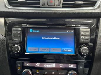 Nissan Qashqai 1.2 DIG-T N-Connecta XTRON Euro 6 (s/s) 5dr