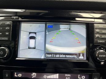 Nissan Qashqai 1.2 DIG-T N-Connecta XTRON Euro 6 (s/s) 5dr