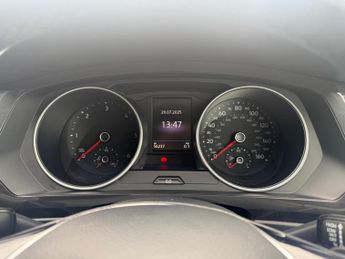 Volkswagen Tiguan 2.0 TDI SE Navigation DSG Euro 6 (s/s) 5dr