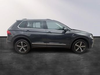 Volkswagen Tiguan 2.0 TDI SE Navigation DSG Euro 6 (s/s) 5dr