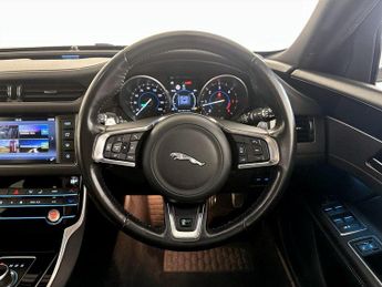 Jaguar XF 2.0d R-Sport Sportbrake Auto Euro 6 (s/s) 5dr