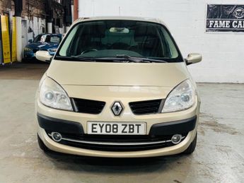 Renault Scenic 2.0 dCi FAP Dynamique S 5dr