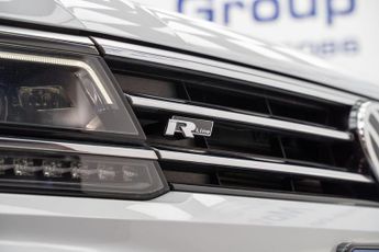 Volkswagen Tiguan 2.0 TDI R-Line DSG Euro 6 (s/s) 5dr