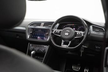 Volkswagen Tiguan 2.0 TDI R-Line DSG Euro 6 (s/s) 5dr