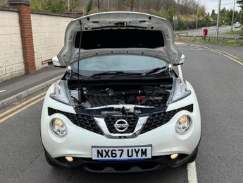 Nissan Juke 1.6 Tekna XTRON Euro 6 5dr