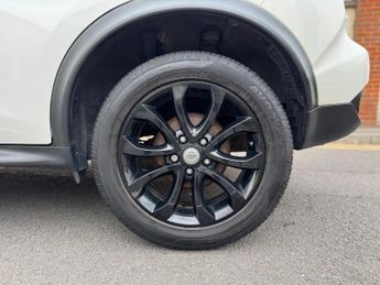 Nissan Juke 1.6 Tekna XTRON Euro 6 5dr