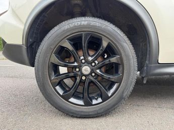 Nissan Juke 1.6 Tekna XTRON Euro 6 5dr