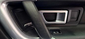 LAND ROVER DISCOVERY SPORT 2.0 TD4 HSE Black SUV 5dr Diesel Auto 4WD Euro 6 (s/s) (180 ps) 