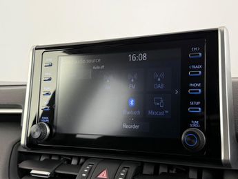 Toyota RAV4 2.5 VVT-h Design CVT 4WD Euro 6 (s/s) 5dr