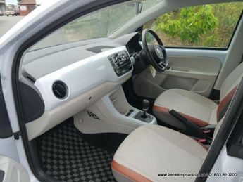 Volkswagen up! 1.0 High up! ASG Euro 5 5dr