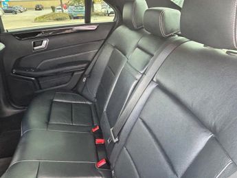 Mercedes-Benz E Class 3.0 E350 V6 BlueTEC AMG Sport G-Tronic+ Euro 6 (s/s) 4dr