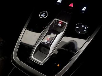 Audi Q4 e-tron 40 S line Auto 5dr 82kWh