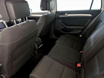 Volkswagen Passat 2.0 TDI SE Business DSG Euro 6 (s/s) 5dr