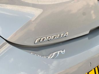 Toyota Corolla 1.8 VVT-h Icon Tech CVT Euro 6 (s/s) 5dr