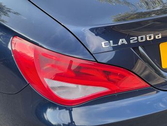 Mercedes-Benz CLA 2.1 CLA200d Sport Coupe 7G-DCT Euro 6 (s/s) 4dr