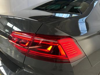 Volkswagen Passat 1.4 TSI 13kWh GTE Advance DSG Euro 6 (s/s) 4dr