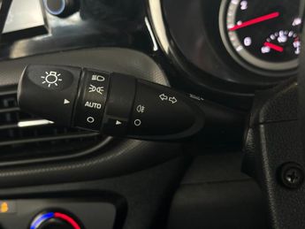 Hyundai i10 1.0 SE Connect Auto Euro 6 (s/s) 5dr