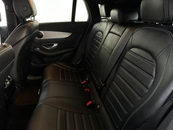 Mercedes-Benz EQC EQC 400 80kWh AMG Line Auto 4MATIC 5dr