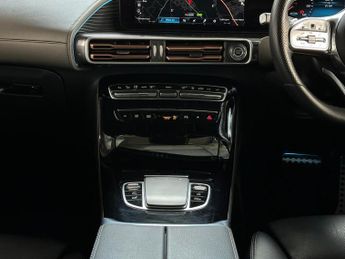Mercedes-Benz EQC EQC 400 80kWh AMG Line Auto 4MATIC 5dr