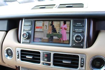 Land Rover Range Rover 4.4 TD V8 Vogue Auto 4WD Euro 5 5dr