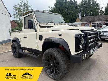 Land Rover Defender 2.5 TDi 2dr