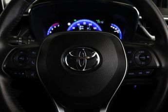 Toyota Corolla 1.8 VVT-h Design CVT Euro 6 (s/s) 5dr