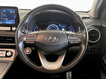 Hyundai KONA 64kWh Premium Auto 5dr (7kW Charger)