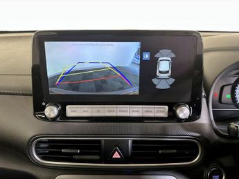 Hyundai KONA 64kWh Premium Auto 5dr (7kW Charger)