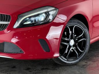 Mercedes-Benz A Class 2.1 A200d Sport Edition Plus 7G-DCT Euro 6 (s/s) 5dr