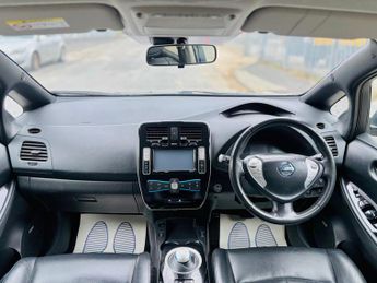 Nissan Leaf 24kWh Tekna Auto 5dr