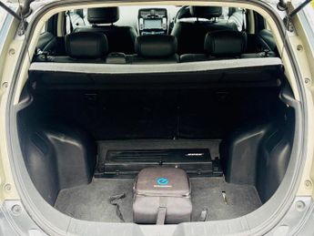 Nissan Leaf 24kWh Tekna Auto 5dr