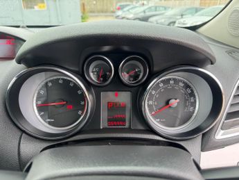 Vauxhall Mokka 1.4i Turbo Exclusiv Auto 2WD Euro 6 5dr