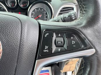 Vauxhall Mokka 1.4i Turbo Exclusiv Auto 2WD Euro 6 5dr