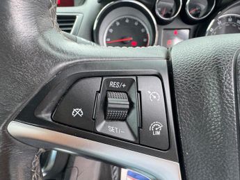 Vauxhall Mokka 1.4i Turbo Exclusiv Auto 2WD Euro 6 5dr