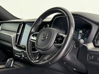 Volvo XC60 2.0 B5 MHEV R-Design Pro Auto AWD Euro 6 (s/s) 5dr