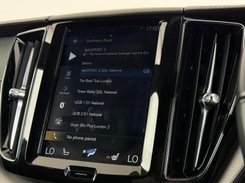 Volvo XC60 2.0 B5 MHEV R-Design Pro Auto AWD Euro 6 (s/s) 5dr