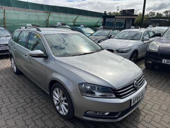 Volkswagen Passat 2.0 TDI BlueMotion Tech Executive Euro 5 (s/s) 5dr