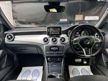 Mercedes-Benz GLA 2.1 GLA220 CDI AMG Line 7G-DCT 4MATIC Euro 6 (s/s) 5dr