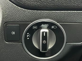 Mercedes-Benz GLA 2.1 GLA220 CDI AMG Line 7G-DCT 4MATIC Euro 6 (s/s) 5dr