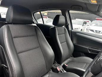 Vauxhall Astra 1.8i 16v Design 5dr