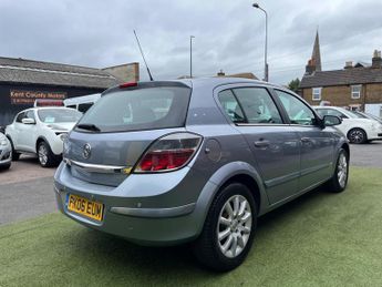 Vauxhall Astra 1.8i 16v Design 5dr