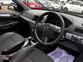 Vauxhall Astra 1.8i 16v Design 5dr
