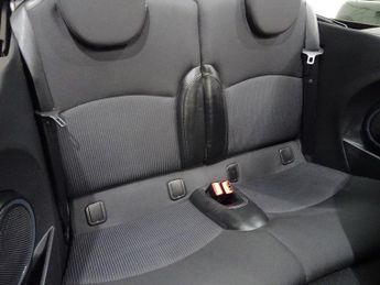 MINI Convertible 1.6 Cooper Auto Euro 6 2dr