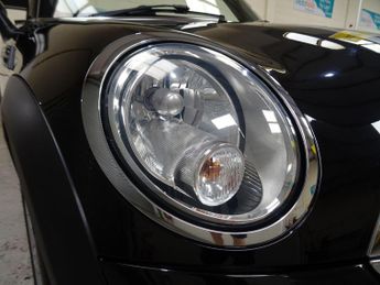 MINI Convertible 1.6 Cooper Auto Euro 6 2dr