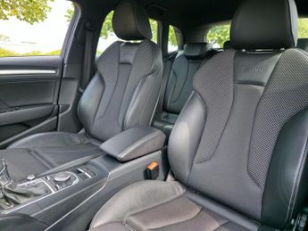 Audi A3 1.8 TFSI S line Sportback S Tronic Euro 5 (s/s) 5dr