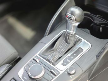 Audi A3 1.8 TFSI S line Sportback S Tronic Euro 5 (s/s) 5dr