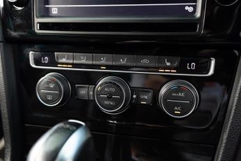 Volkswagen Golf 2.0 TSI BlueMotion Tech R DSG 4Motion Euro 6 (s/s) 5dr