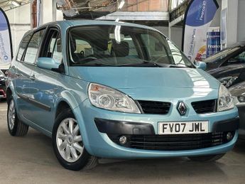 Renault Grand Scenic 1.6 VVT Dynamique 5dr