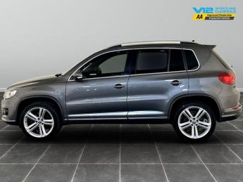 Volkswagen Tiguan 2.0 TDI BlueMotion Tech R-Line 4WD Euro 5 (s/s) 5dr (Nav)